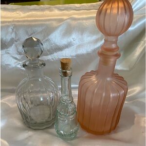 3/$30 SET OF 3 VINTAGE GLASS BOTTLES